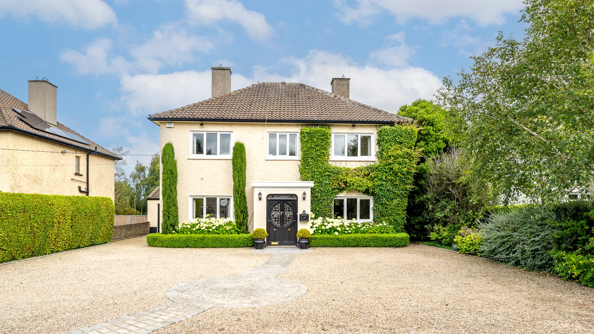 Detached House with Large Driveway Situated in Sandyford Road, Dundrum in Dublin